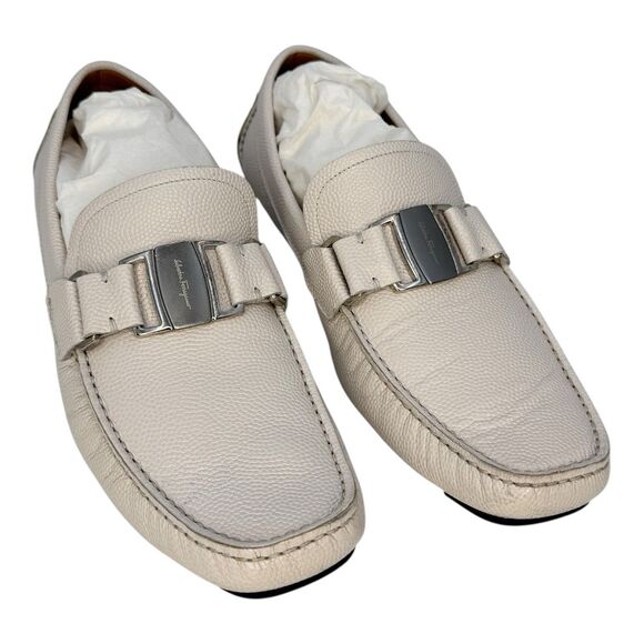 Salvatore Ferragamo Sardegna Moon Beam Pebble Calf Pebble Calf Size 7.5D